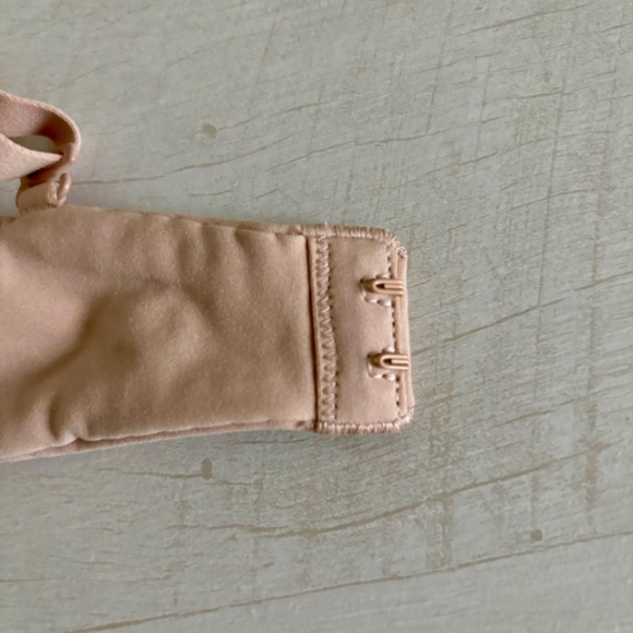 NWT Skims Fits Everybody Push Up Bra Sand 32D - Picture 4 of 7